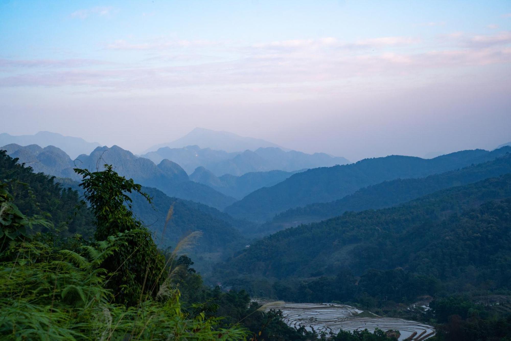 Oh Pu Luong Homestay Huong Ba Thuoc 外观 照片